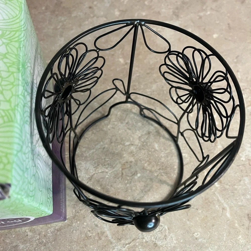 Scentsy delicate floral